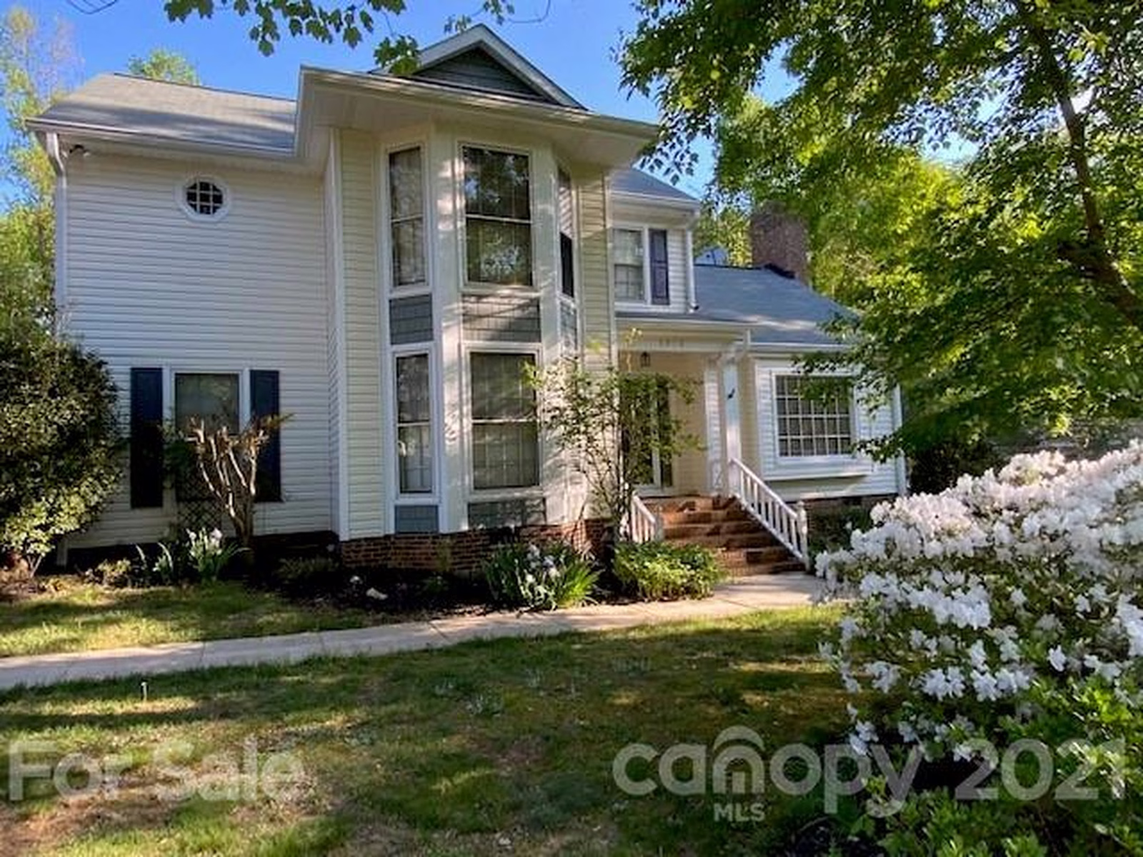 Property image 1 at 1914 Light Brigade Drive, Matthews, NC 28105