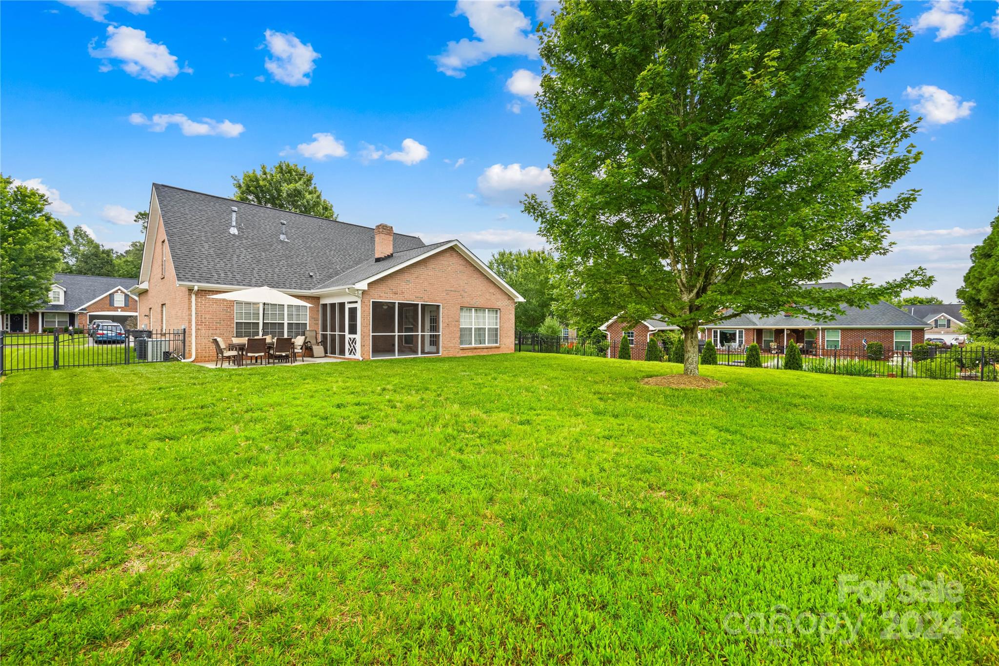 Property image 2 of 5705 Eric Sustar Lane in Crooked Creek Estates, Monroe, NC 28110