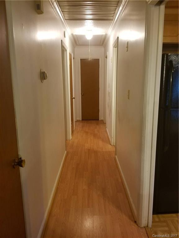 Property image 4 of 104 Hemlock Drive in Rolling Hills, Salisbury, NC 28147