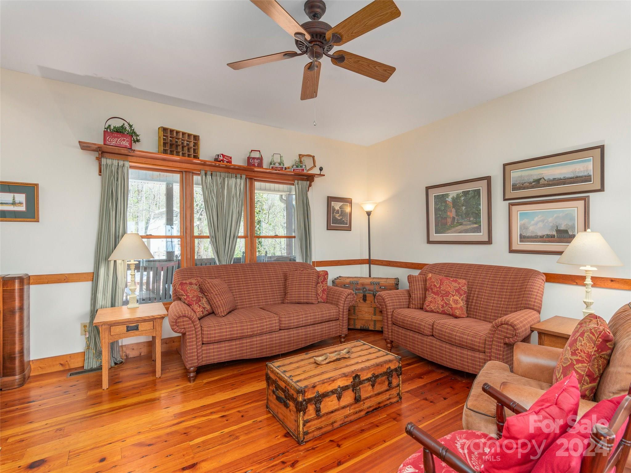 Property image 5 of 204 Panther Run in Ridge Haven, Brevard, NC 28712