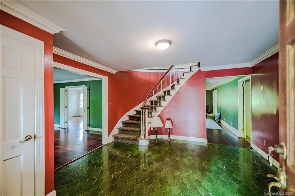 Property image 3 of 3014 Carmel Road in Kingswood, Charlotte, NC 28226