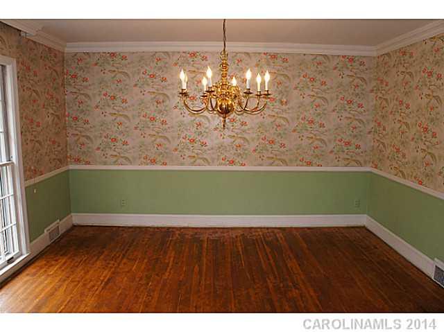Property image 4 of 3734 Warrington Drive in The Cloisters, Charlotte, NC 28211