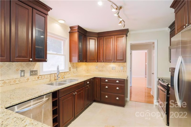 Property image 5 at 1492 Freedom Court, Gastonia, NC 28054