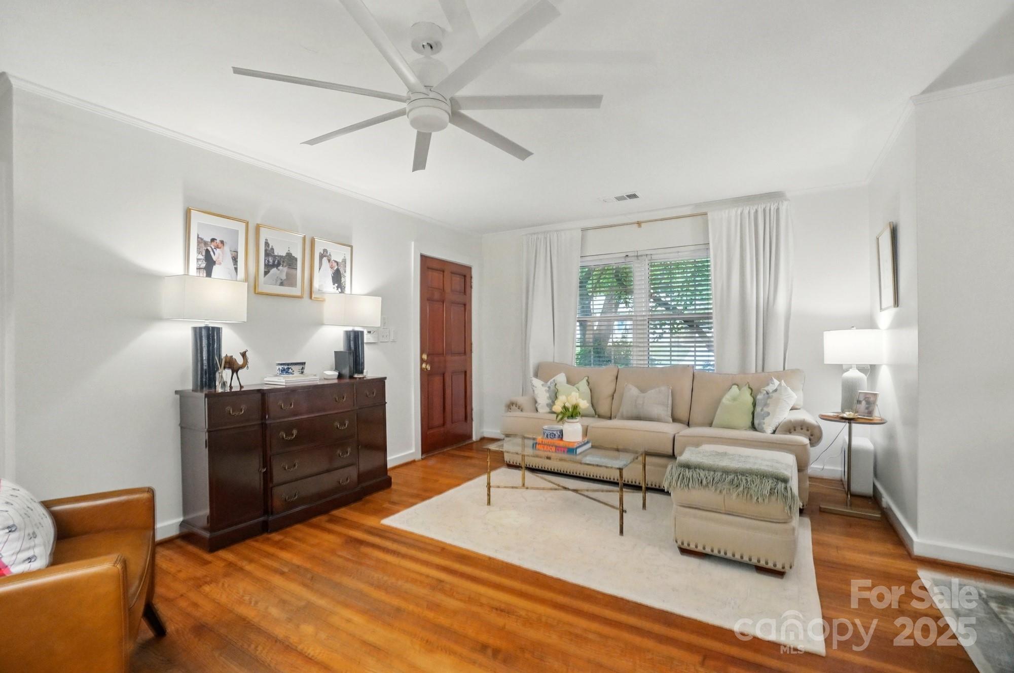 Property image 3 of 4647 General Pershing Drive in Selwyn Park, Charlotte, NC 28209