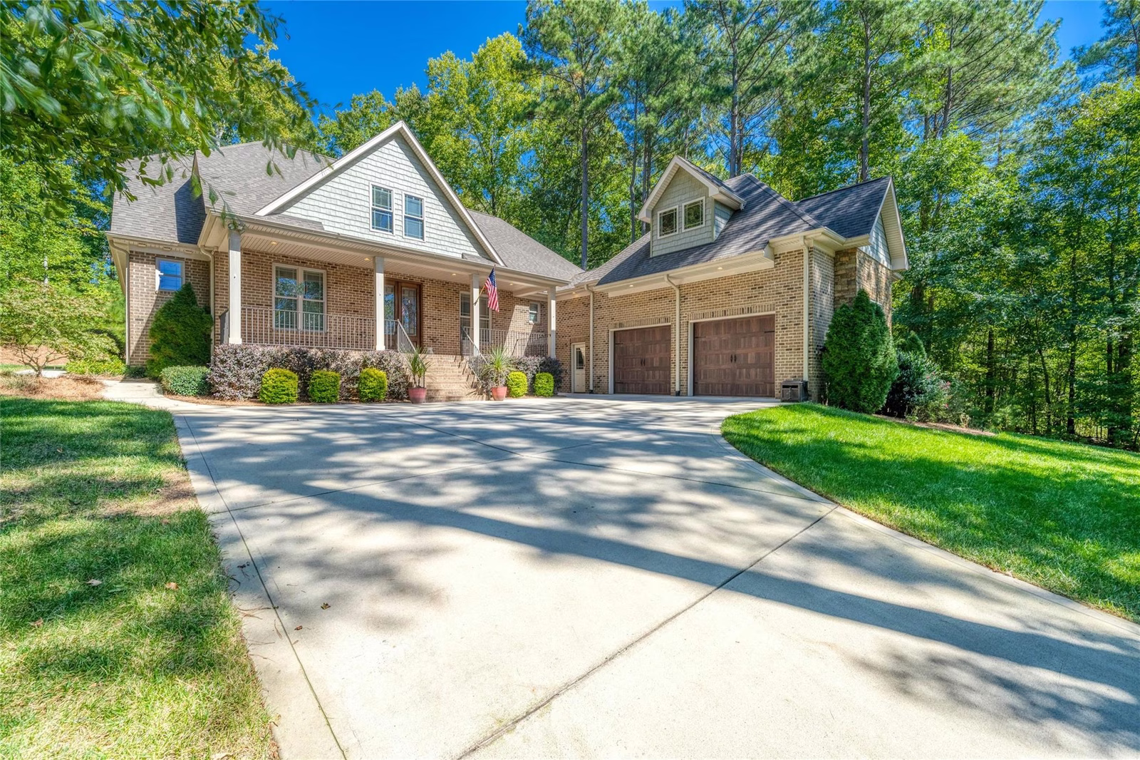 Property image 1 at 7621 Cottonwood Drive, Denver, NC 28037