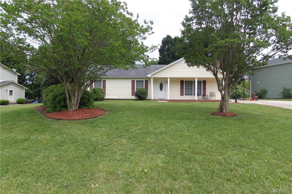 Property image 4 of 2450 Caswell Court in Governors Square, Gastonia, NC 28054