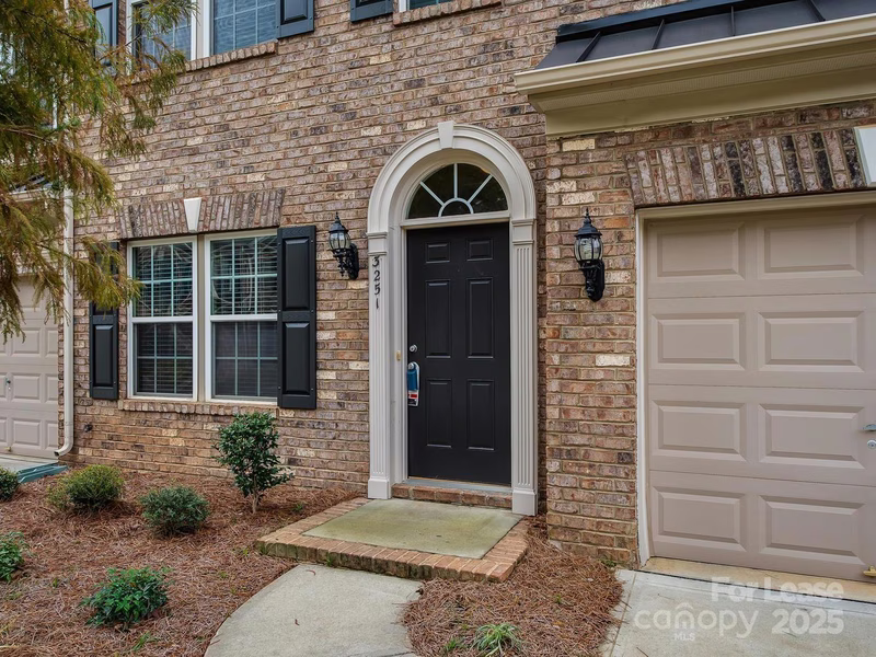 Property image 2 at 3251 Park South Station Boulevard, Charlotte, NC 28210