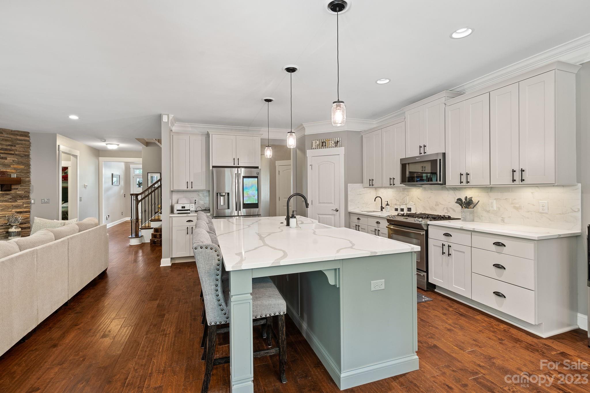 Property image 3 of 104 Blue Ridge Trail in Woodleaf, Mooresville, NC 28117