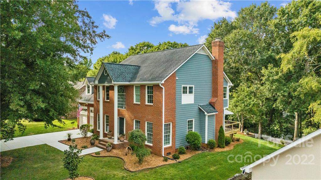 Property image 3 of 535 River Oaks Lane in Wimbledon, Charlotte, NC 28226