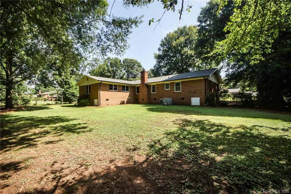Property image 4 of 1612 Caromar Place in Taymor, Concord, NC 28027