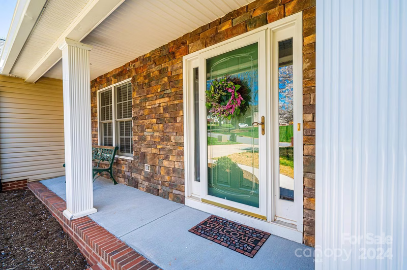 Property image 3 at 2708 Touchstone Circle, Newton, NC 28658
