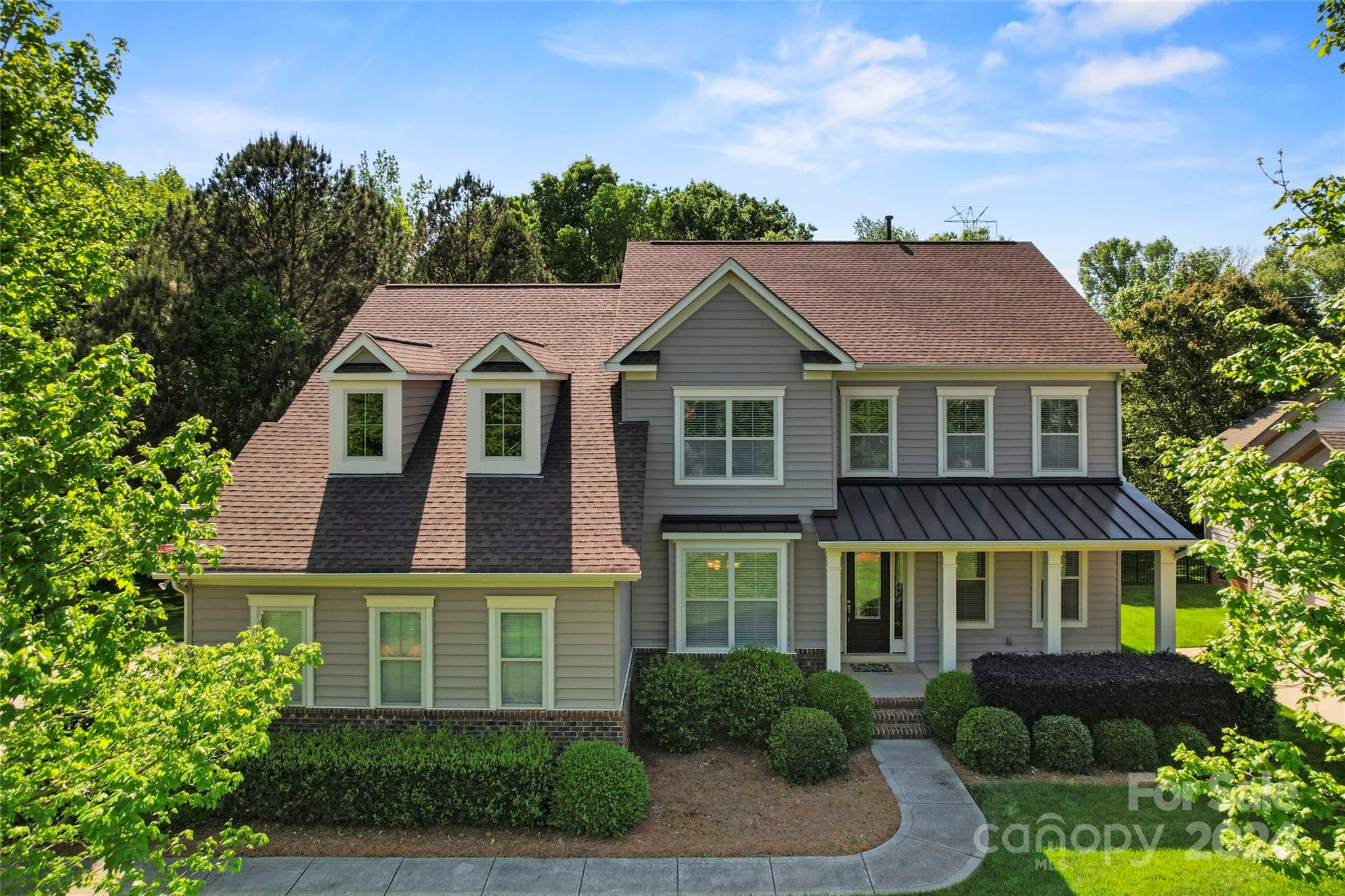 Property image 4 of 1012 Oleander Lane in Weddington Trace, Waxhaw, NC 28173