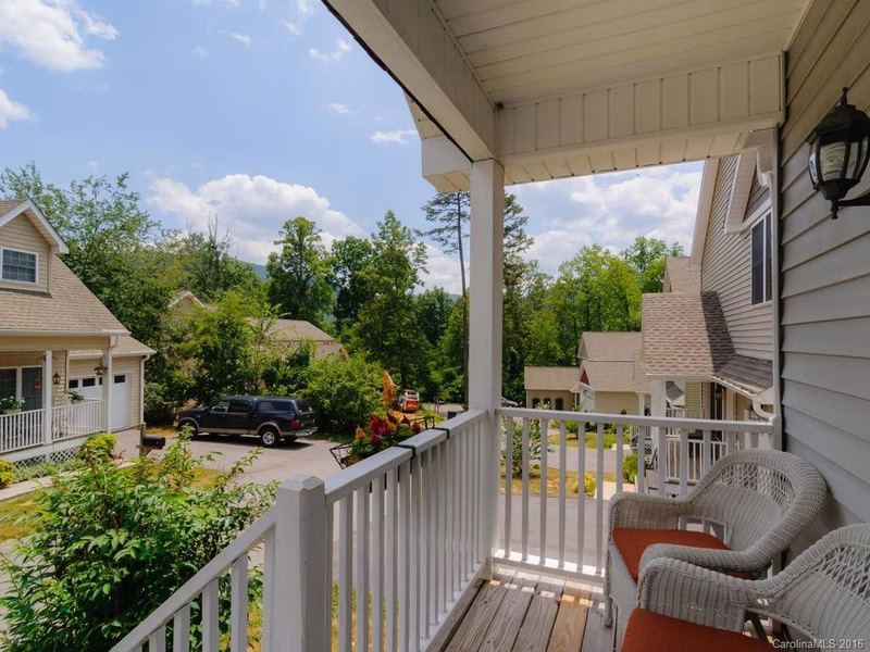 Property image 5 at 42 Winterwind Drive, Asheville, NC 28803