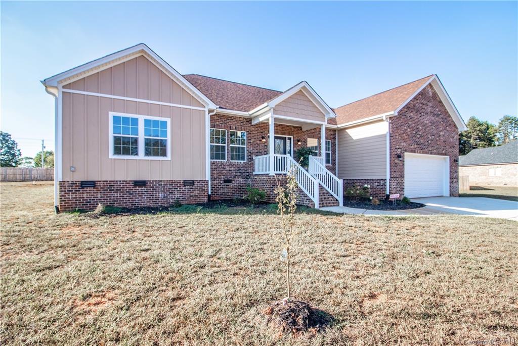 Property image 2 of 4009 Red Hill Way in Wingate Hills, Denver, NC 28037