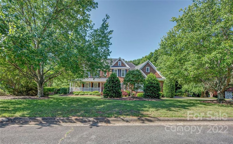 Property image 2 at 1251 Lochshire Lane, Gastonia, NC 28054