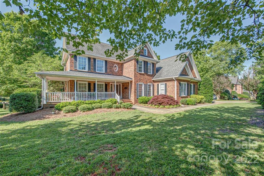 Property image 4 of 1251 Lochshire Lane in Glenmoor, Gastonia, NC 28054