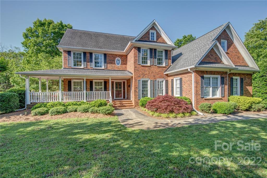Property image 5 of 1251 Lochshire Lane in Glenmoor, Gastonia, NC 28054