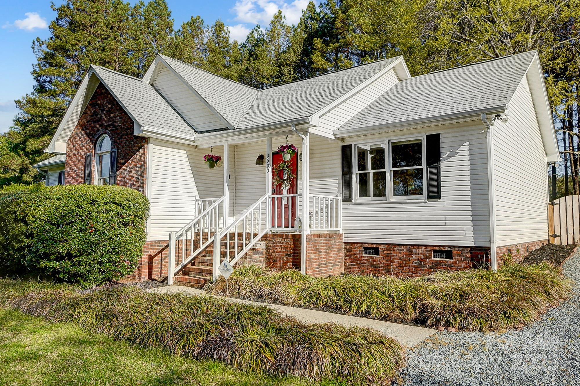 Property image 3 of 3500 Deer Track Lane in Rocky River Estates, Monroe, NC 28110