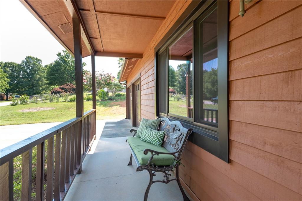 Property image 4 of 4629 Queens Road in Jamestowne, Hickory, NC 28602