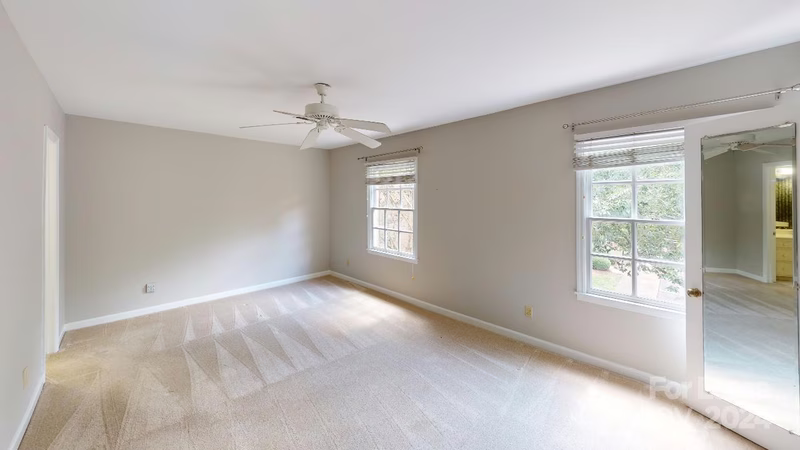 Property image 2 at 6619 Bunker Hill Circle, Charlotte, NC 28210