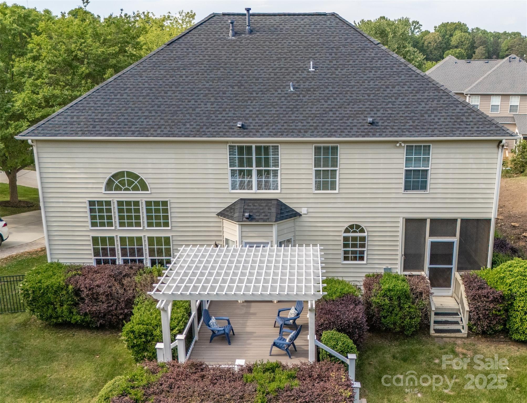 Property image 4 of 15406 Pepperwood Court in Northstone, Huntersville, NC 28078