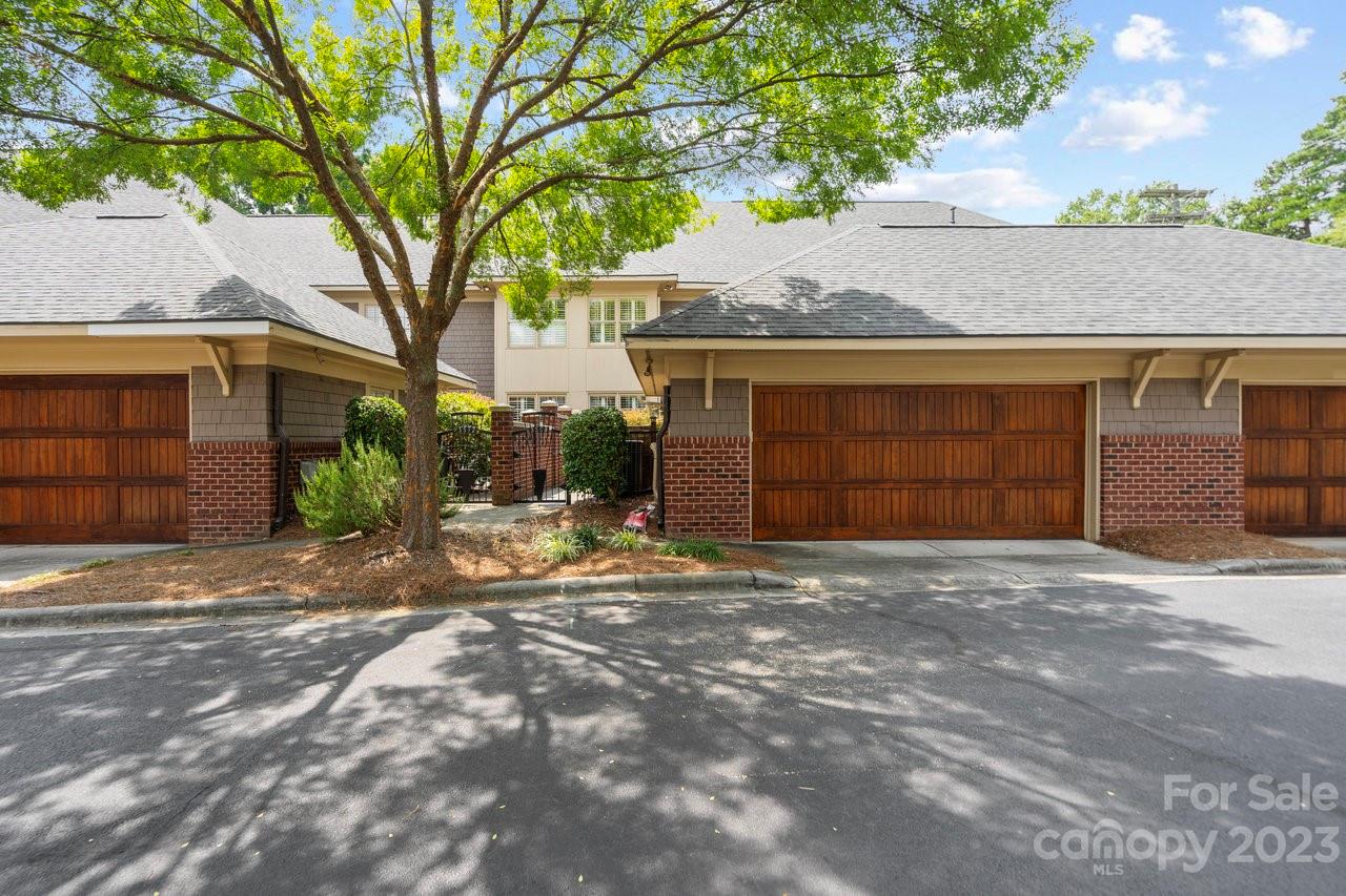 Property image 3 of 3508 Winslow Green Drive in Bradbury Hall, Charlotte, NC 28210
