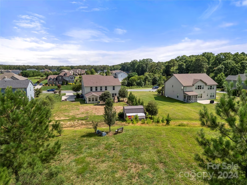 Property image 4 at 510 Alucio Court, Matthews, NC 28104