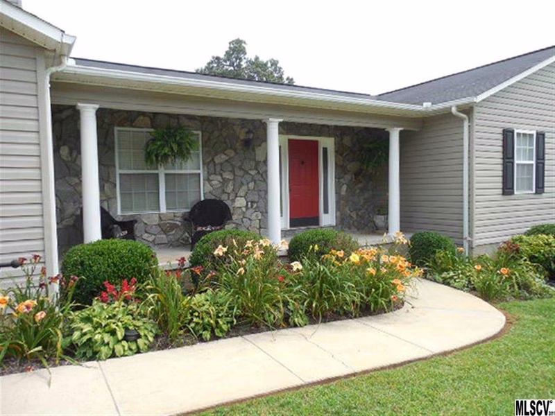 Property image 2 at 3704 Serenity Drive, Hickory, NC 28602