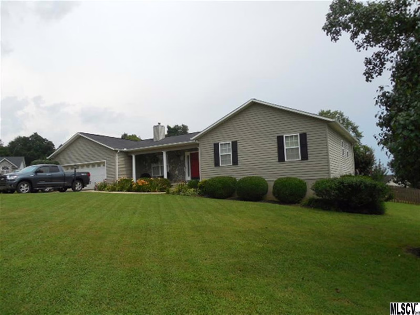 Property image 1 at 3704 Serenity Drive, Hickory, NC 28602