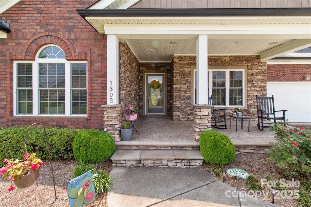 Property image 2 of 1302 Devonmere Place in Reserve at the Country Club, Salisbury, NC 28144