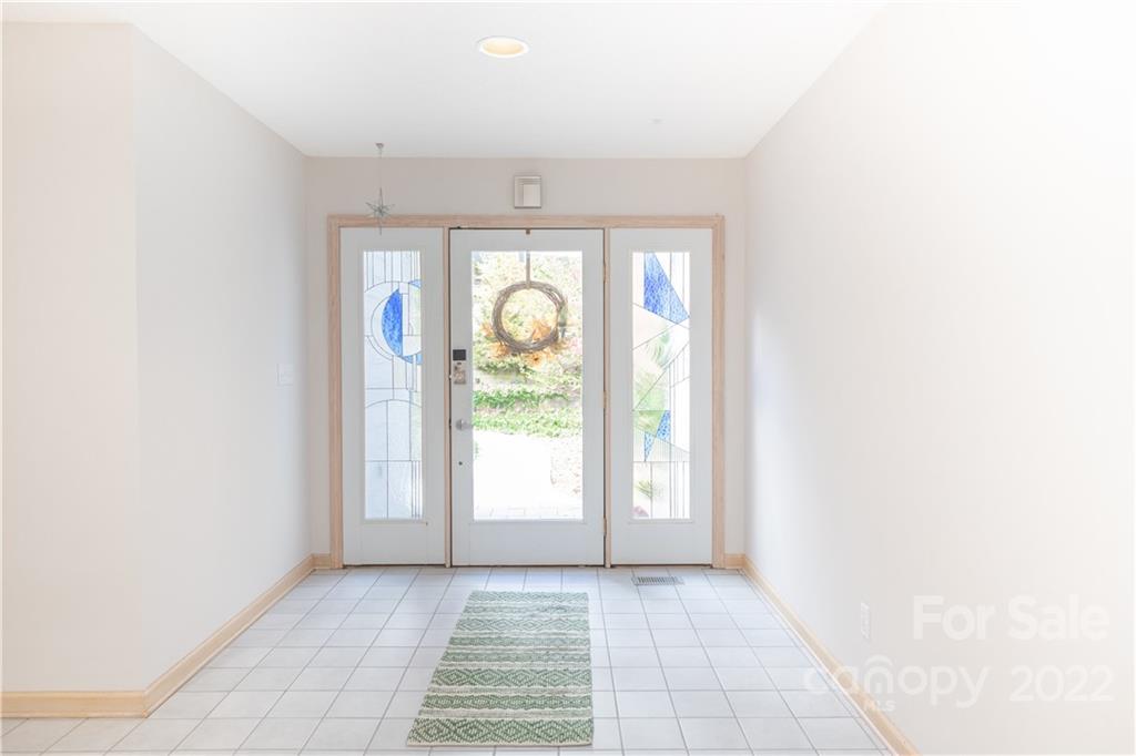 Property image 4 of 34 Mountain Lake Drive in Flat Rock Lakes, Hendersonville, NC 28739