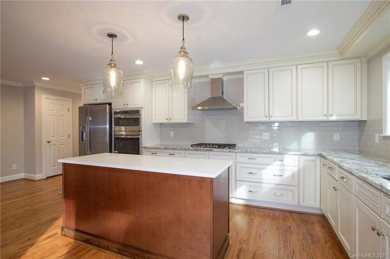 Property image 4 at 1111 Greentree Drive, Charlotte, NC 28211