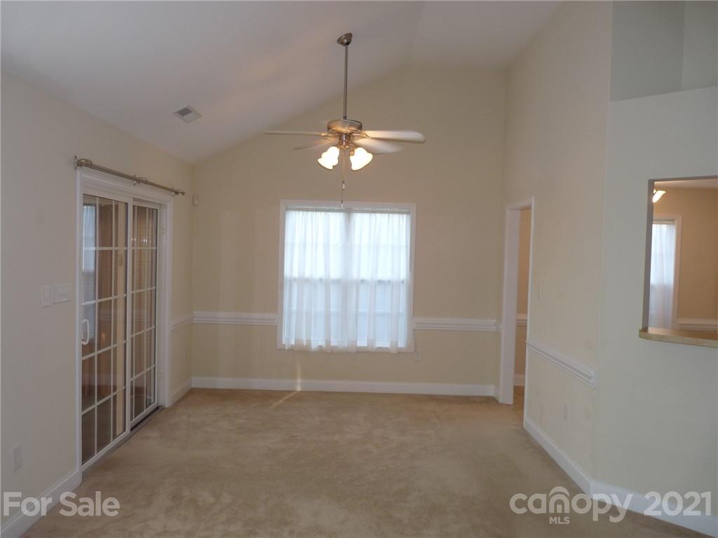 Property image 3 of 1014 Coral Bell Court in Wincrest, Monroe, NC 28110