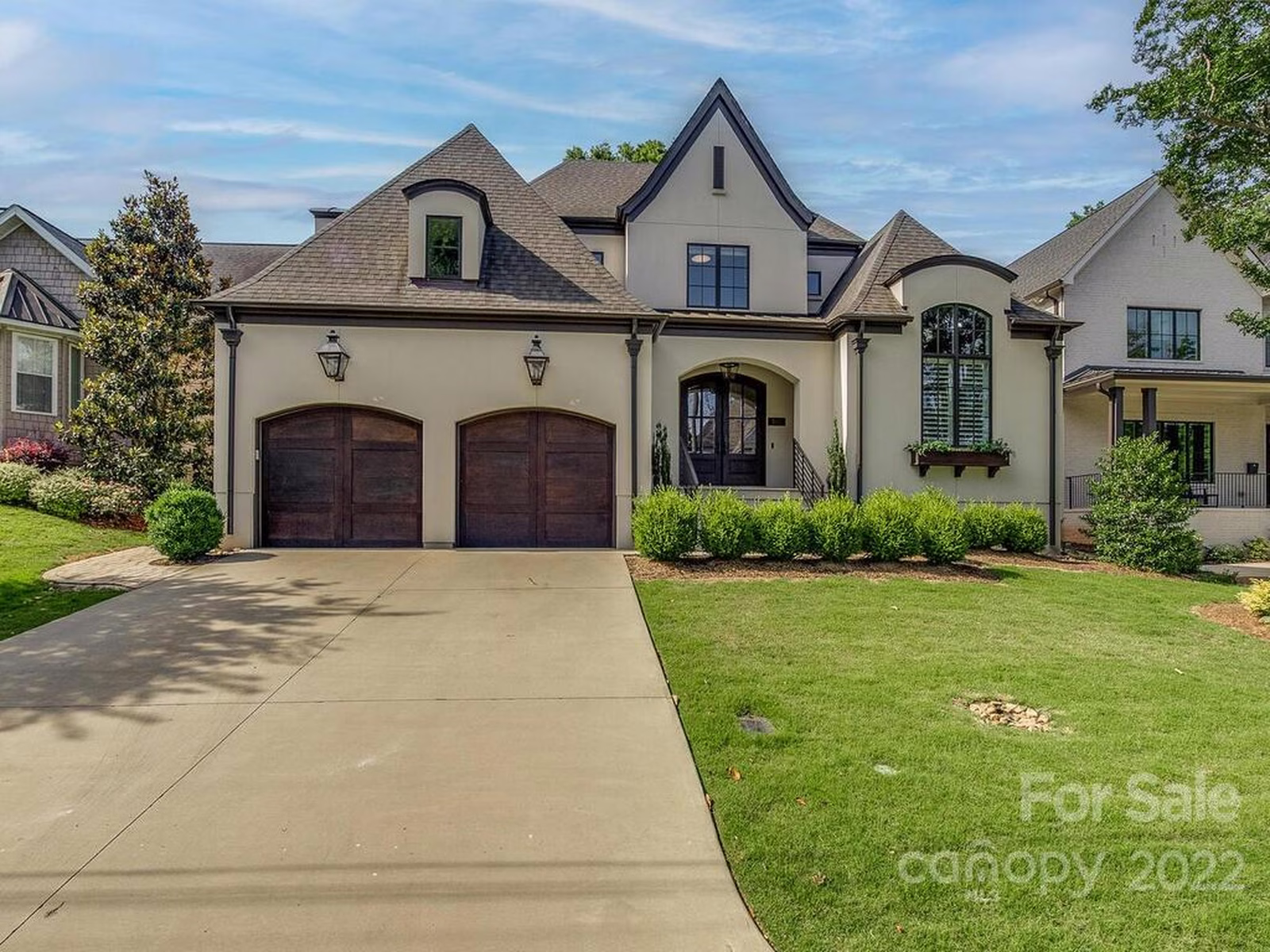 Property image 1 at 3013 Manor Road, Charlotte, NC 28209