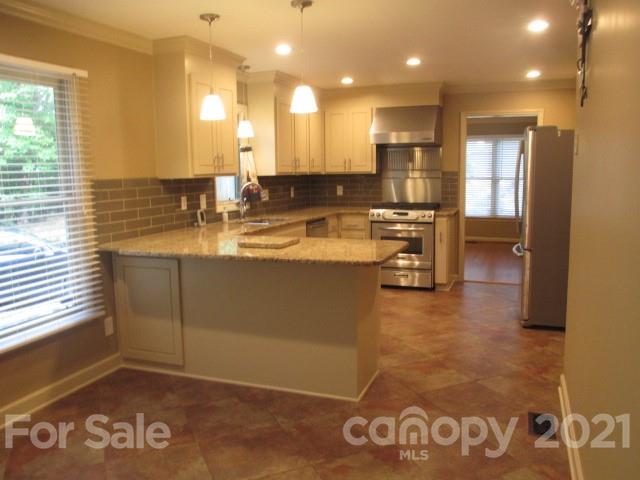 Property image 3 of 2828 Wimbledon Drive in Southampton, Gastonia, NC 28056