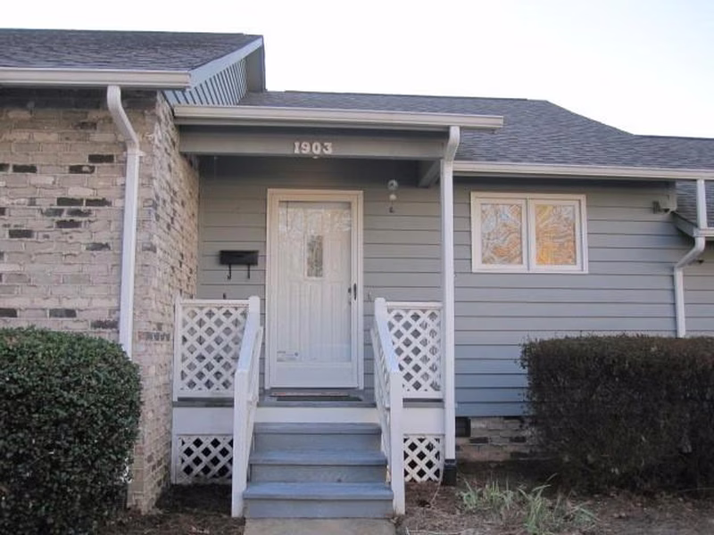 1903 Wellington Hills Circle