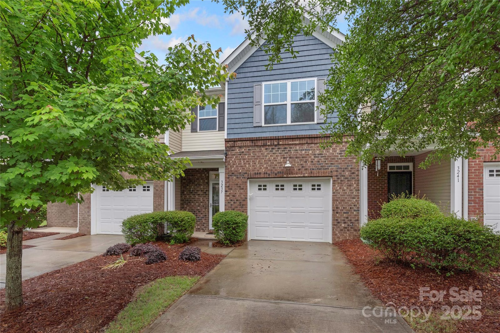 Property image 1 at 3237 Yarmouth Lane, Gastonia, NC 28056