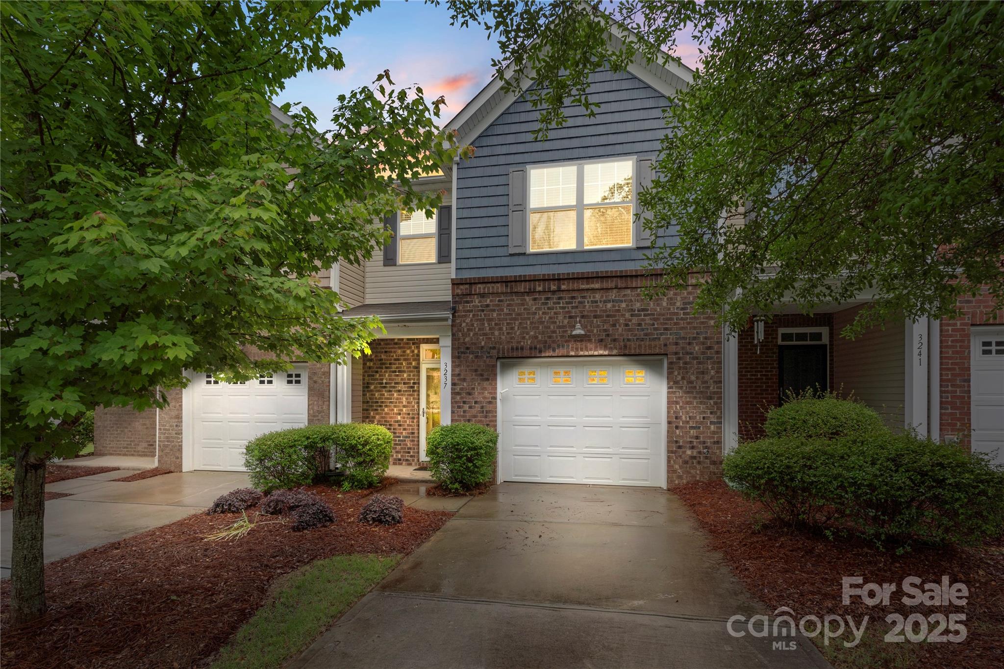 Property image 3 of 3237 Yarmouth Lane in Kinmere Commons, Gastonia, NC 28056