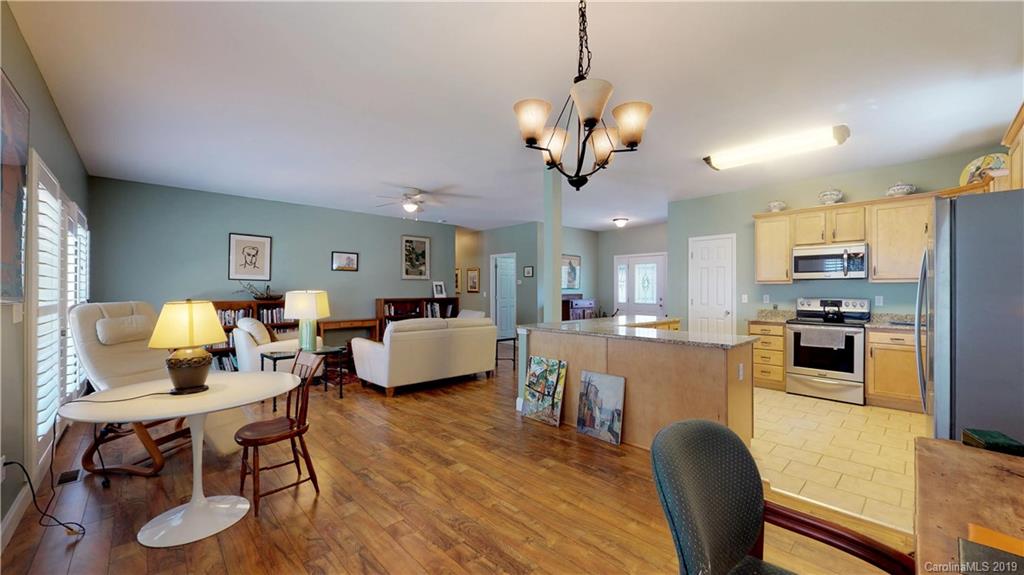 Property image 4 of 28 Winterwind Drive in Windermere, Asheville, NC 28803