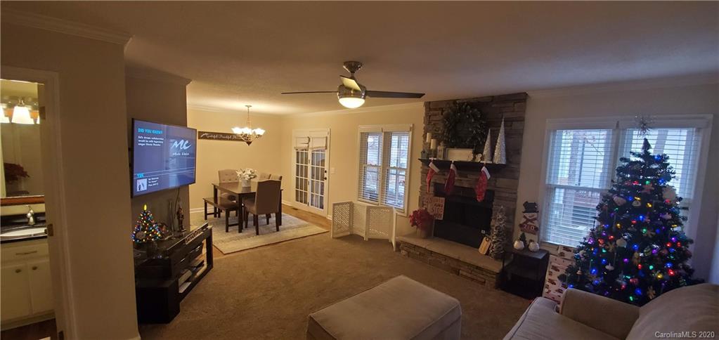 Property image 4 of 1044 Wexford Place in Ridgeview, Concord, NC 28027
