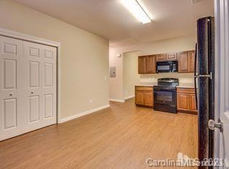 Property image 2 at 7134 Somerset Springs Drive, Charlotte, NC 28262