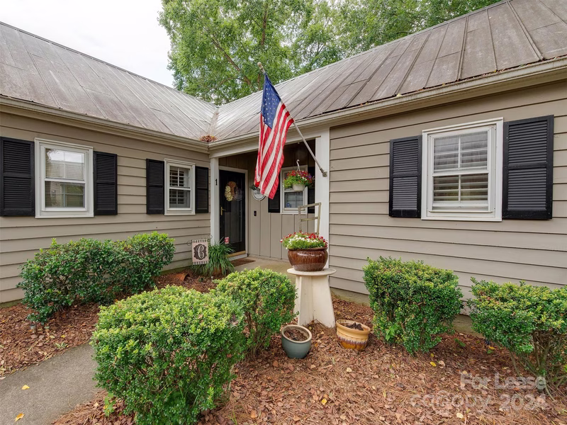 3806 Selwyn Farms Lane