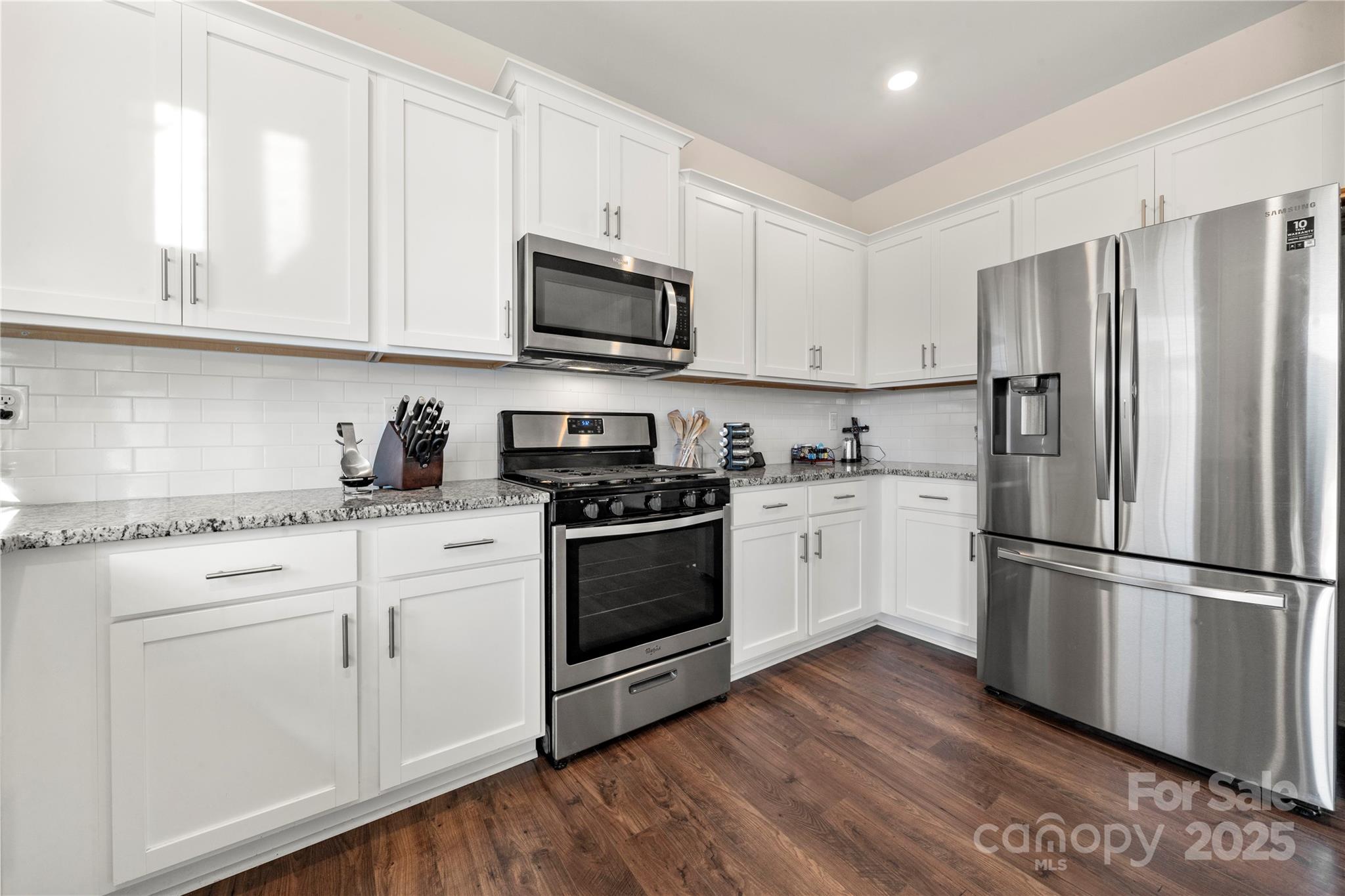 Property image 4 of 9706 Tea Garden Drive in Nolen Farm, Gastonia, NC 28056