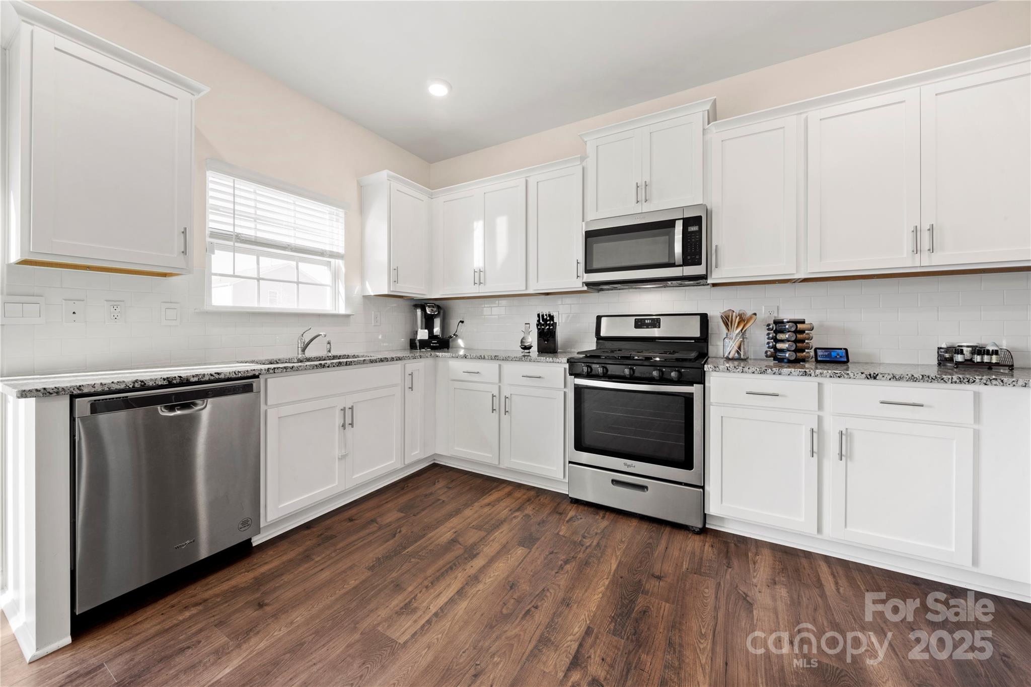Property image 5 of 9706 Tea Garden Drive in Nolen Farm, Gastonia, NC 28056