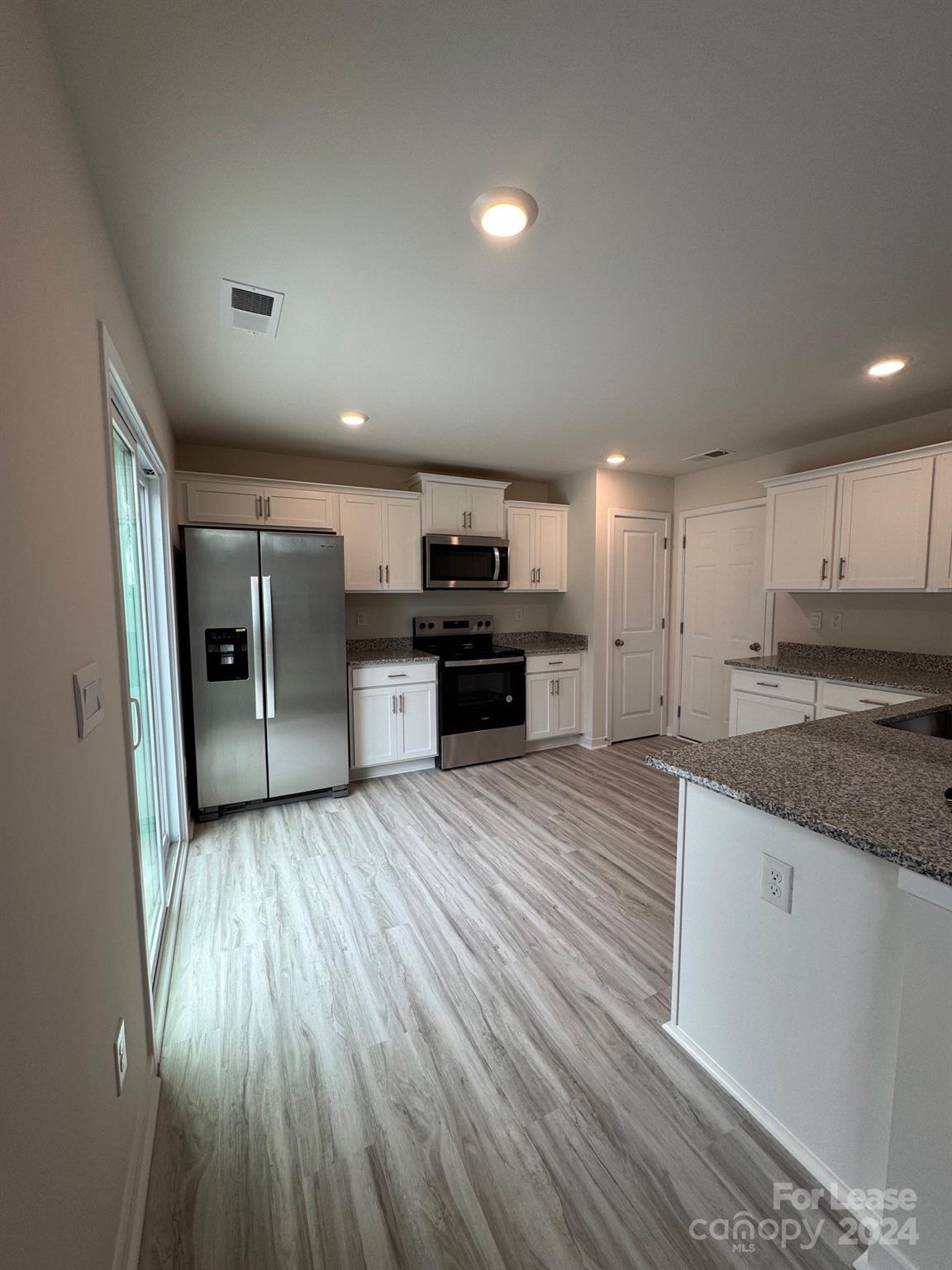 Property image 4 of 2018 10th Street in Huffman Ridge, Hickory, NC 28602