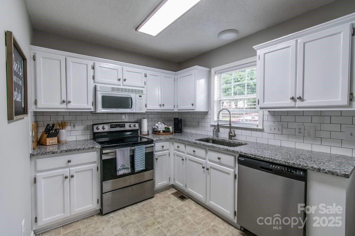 Property image 3 of 2551 Glenwood Street in Shady Haven, Kannapolis, NC 28083
