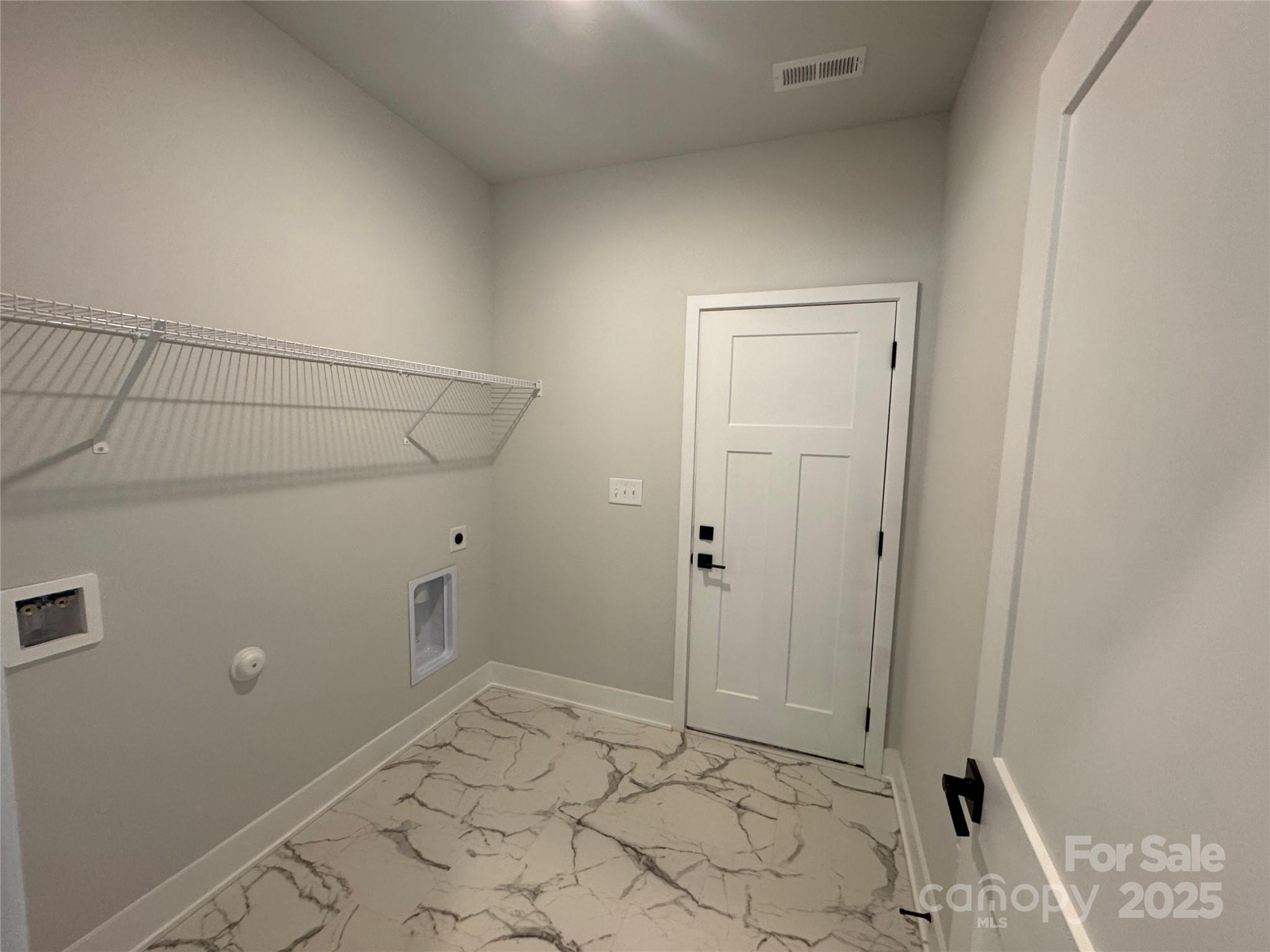Property image 5 of 1175 Kildare Drive in Kerns Ridge, Salisbury, NC 28146