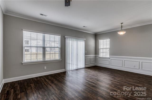 Property image 3 of 325 Halton Crossing Drive in Settlers Landing, Concord, NC 28027