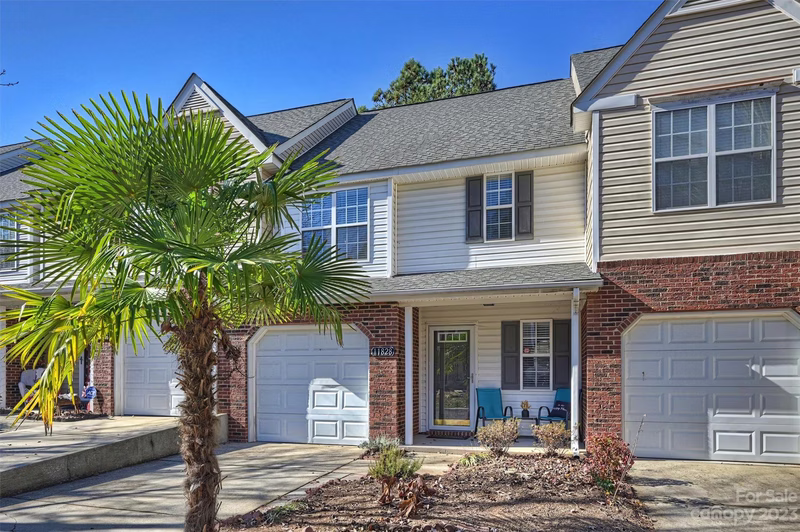 11828 Kevin Henry Place