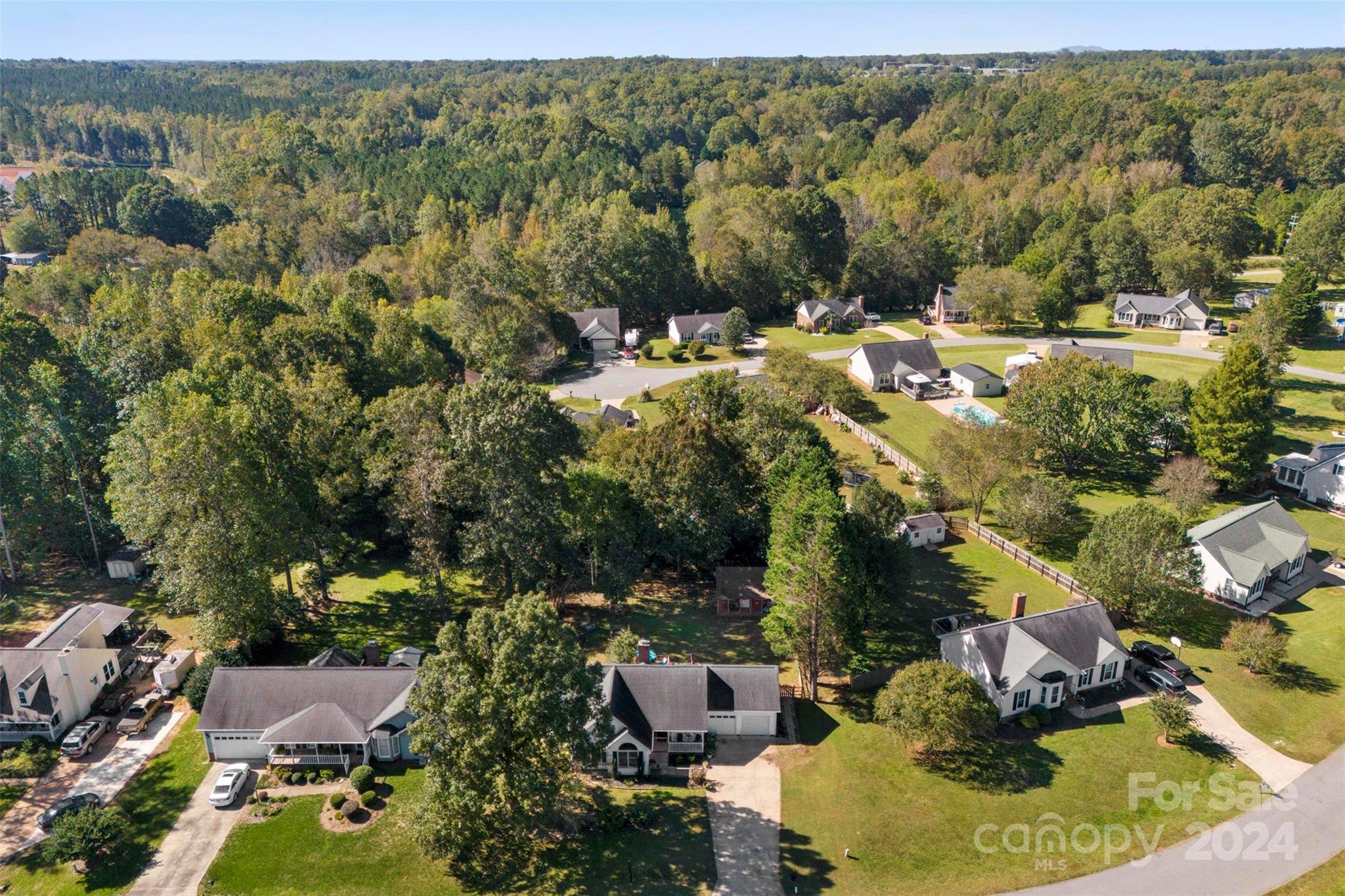 Property image 2 of 308 Cape Breton Trail in Keltic Meadows, Gastonia, NC 28056